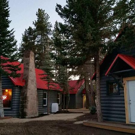 Yellowstone Cabins And Rv غرب يلوستون المظهر الخارجي الصورة