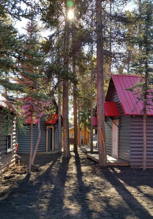 Yellowstone Cabins And Rv غرب يلوستون المظهر الخارجي الصورة